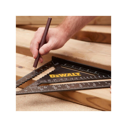 ESCUADRA DE VIGA, MATERIAL DE ALUMINIO EXTRAGRUESO, MEDIDA DE 12 PULGADAS DE LARGO. MARCA DEWALT