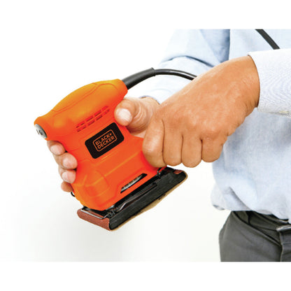 [BS200-B3] -Lijadora Orbital, 1/4 De Hoja, 200 Watts. Marca Black And Decker