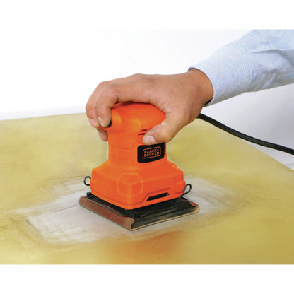 [BS200-B3] -Lijadora Orbital, 1/4 De Hoja, 200 Watts. Marca Black And Decker