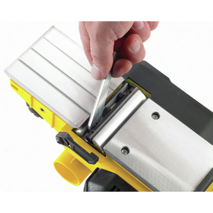 [STPP7502-B3] -Cepillo Electrico, 3-1/4 Pulg, 750 Watts. Marca Stanley