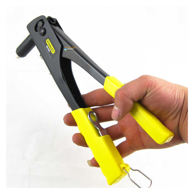 [69-646] -Remachadora Para Trabajo Mediano, 3 Boquillas, Para Remaches De 1/8, 5/32 Y 3/16 Pulgadas. Marca Stanley
