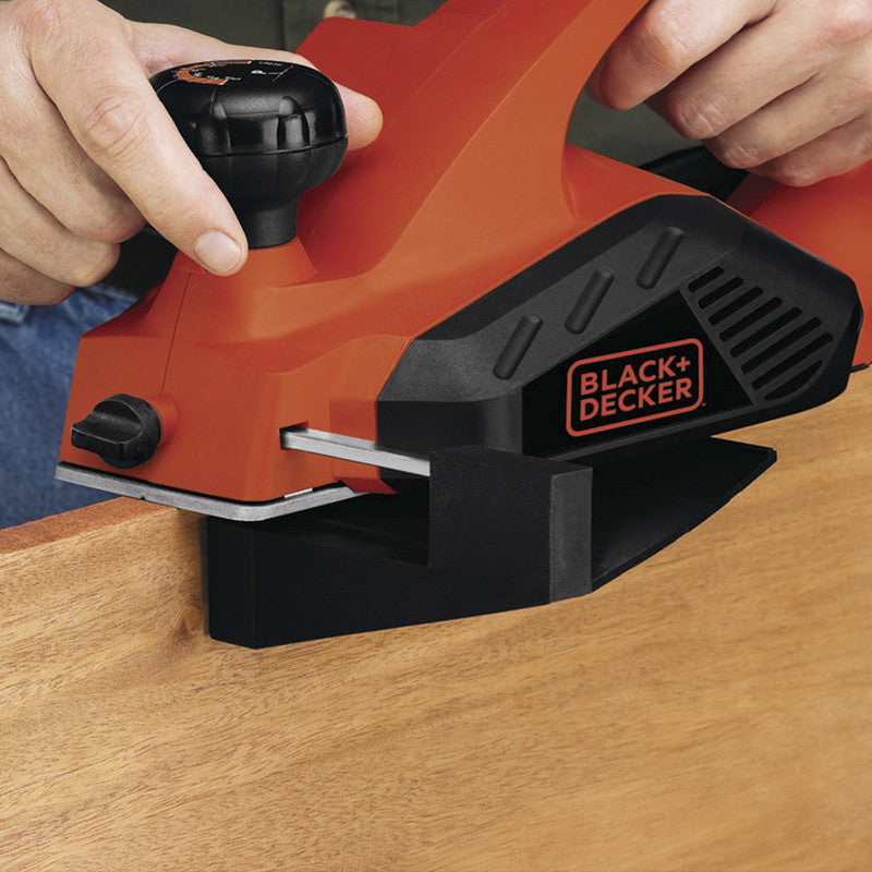 [7698-B3] -Cepillo Electrico, 3-1/4 Pulg, 650 Watts, 16,500 Rpm. Marca Black And Decker