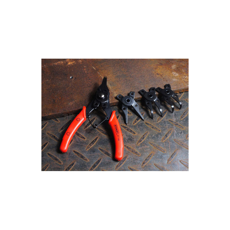 [84-168] -Alicate Multiple Para Anillos De Retecion, Con 4 Puntas, Largo De 6 Pulgadas. Marca Stanley