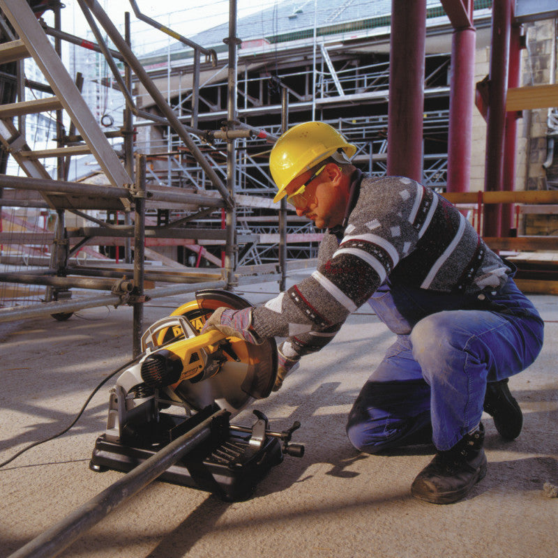 Tronzadora De 14 Pulgadas De 2 De 200 Watts De 1300 Rpm De Utiliza Disco Dentado Modelo Dwa7747 Dewalt