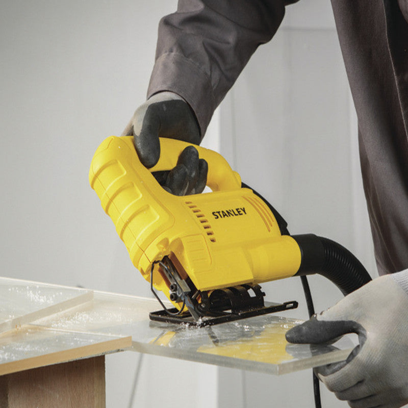 [SJ45-B3] -Sierra Caladora, 450 Watts, Uso Profesional. Marca Stanley