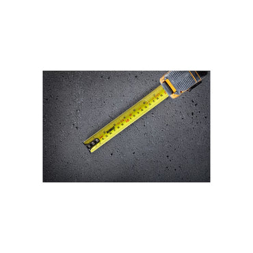 [DWHT35268S] -Cinta Metrica Toughseries, 3/4 Pulgadas X 8 Metros, Con Luz Led, Carcasa Ultra Resistente. Dewalt
