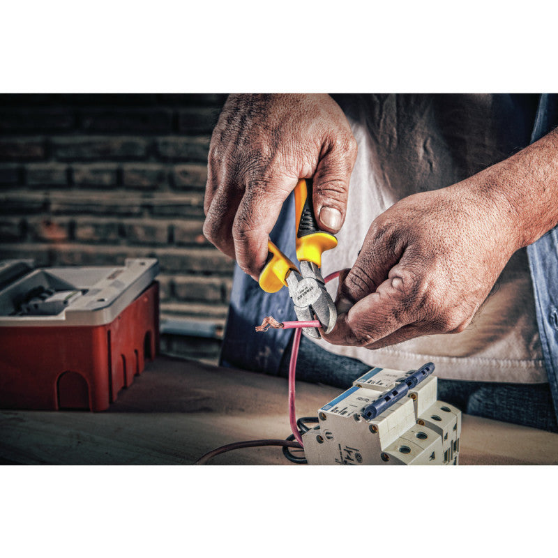 [84-054LA] -Alicate Pro De Corte Diagonal, Largo De 6 Pulgadas, Ancho De 2-2/5 Pulgadas, Ancho De Punta 2/3 Pulg. Marca Stanley