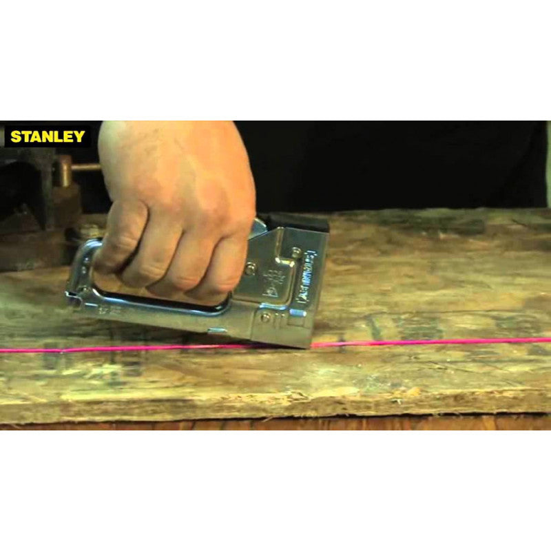 [TR45] -Engrapadora De Uso Ligero, Para Grapas De 3/8, 5/16 Y 14 Pulgadas De Profundidad . Marca Stanley
