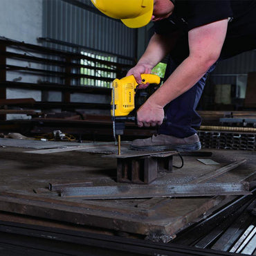 [SDH600-B3] -Barreno Percutor, Concreto, Metal Y Madera, 1/2 Pulg, 600 Watts. Marca Stanley