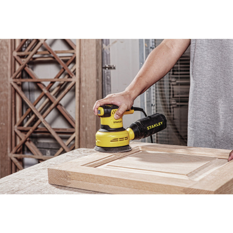 [SS30-B3] -Lijadora Roto-Orbital, Velocidad Variable, 5 Pulgagas, 300 Watts, 13,000 Opm. Marca Stanley