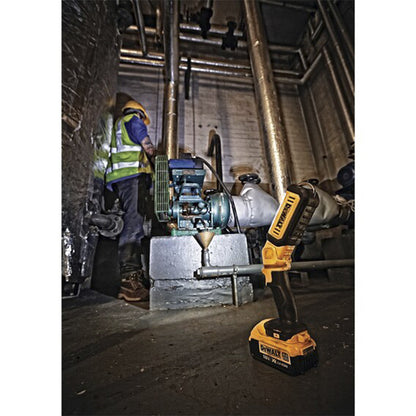 [DCL050] -Linterna/Lampara Led, 20 Voltios, 800 Y 250 Lumens, Sin Bateria Ni Cargador. (Bare Tool) Dewalt