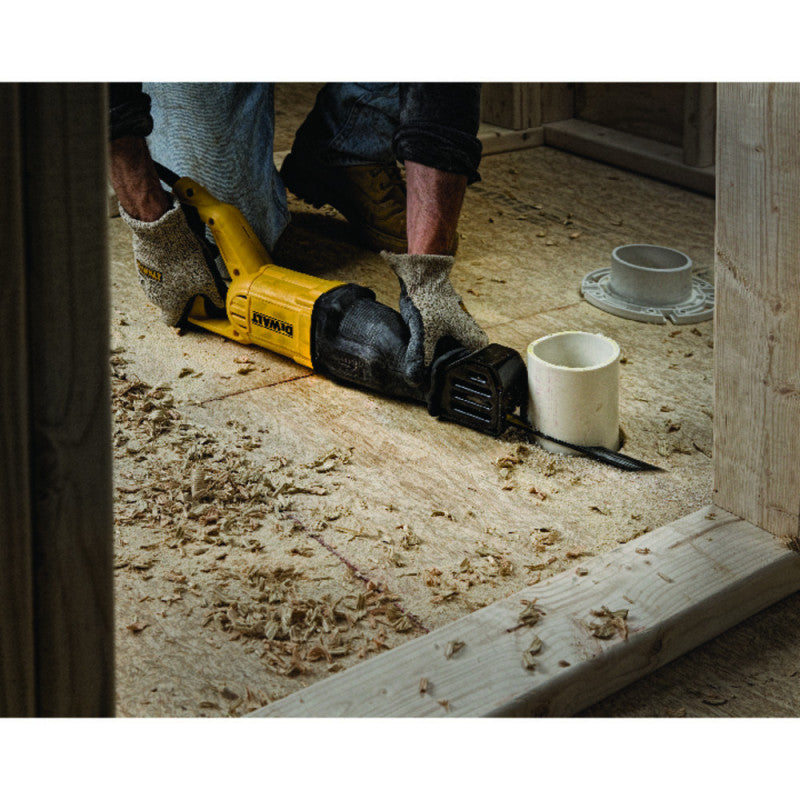 [DWE305] -Sierra Sable/Reciprocante, 12 Amperios, 4 Posiciones. Marca Dewalt