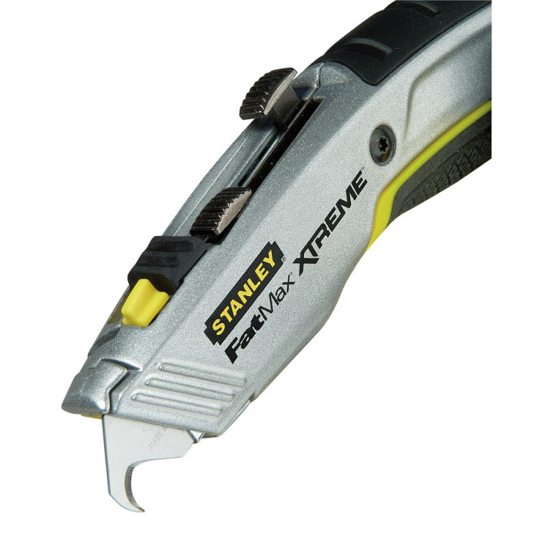 [10-789] -Cuchilla Retractil, Fatmax Xtreme Twin, Largo De 6-7/8 Pulg, 175 Mm, Con 2 Hojas Estandar Y 2 P/Techado. Marca Stanley