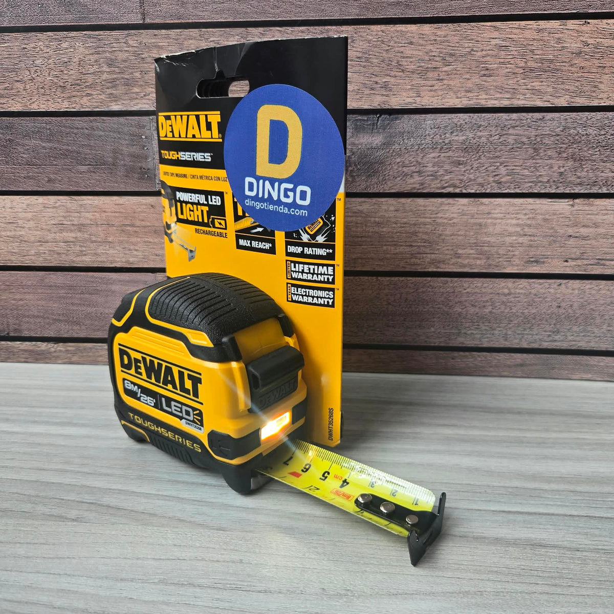 Cinta Métrica ToughSeries 3/4" x 8 m LED Caída 100 Pies Doble Cara | DEWALT DWHT35268S